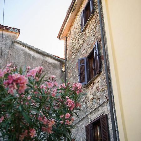 Appartamento Borgo Antico - Torre Pugliola Lerici Esterno foto